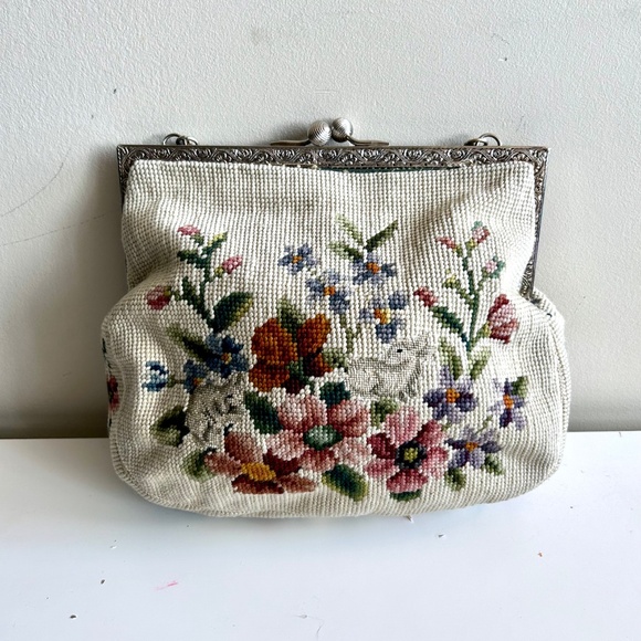 Vintage hand done Needlepoint Purse – Christine Custom Bags (Detroit, MI) Bunny - Picture 14 of 16